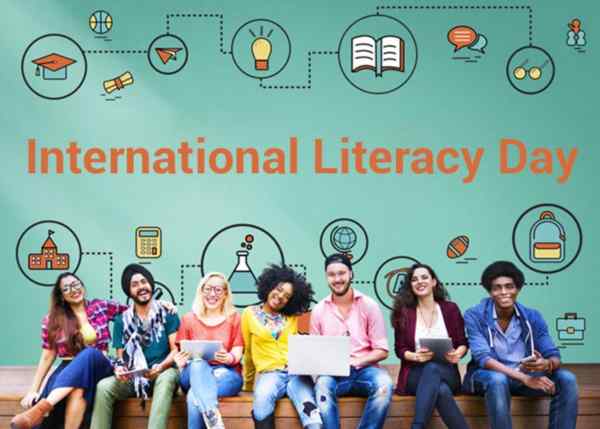 World Literacy Day Quotes in Hindi